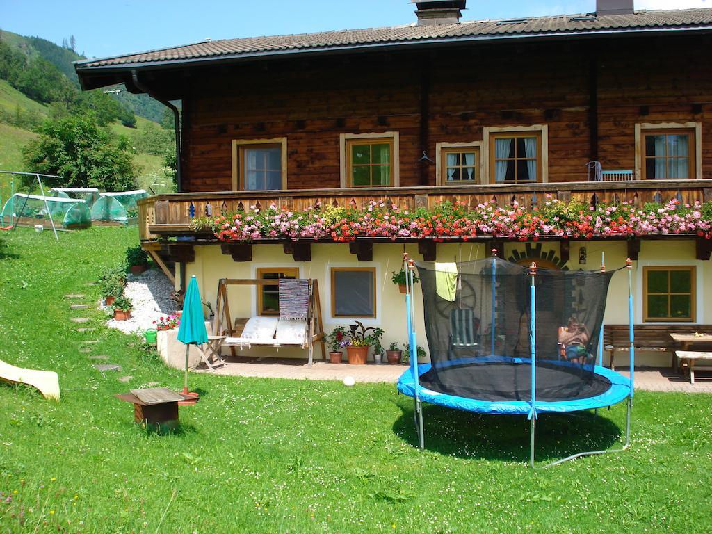Entfeldhof - Familie Schernthaner Fusch an der Grossglocknerstrasse Exterior foto